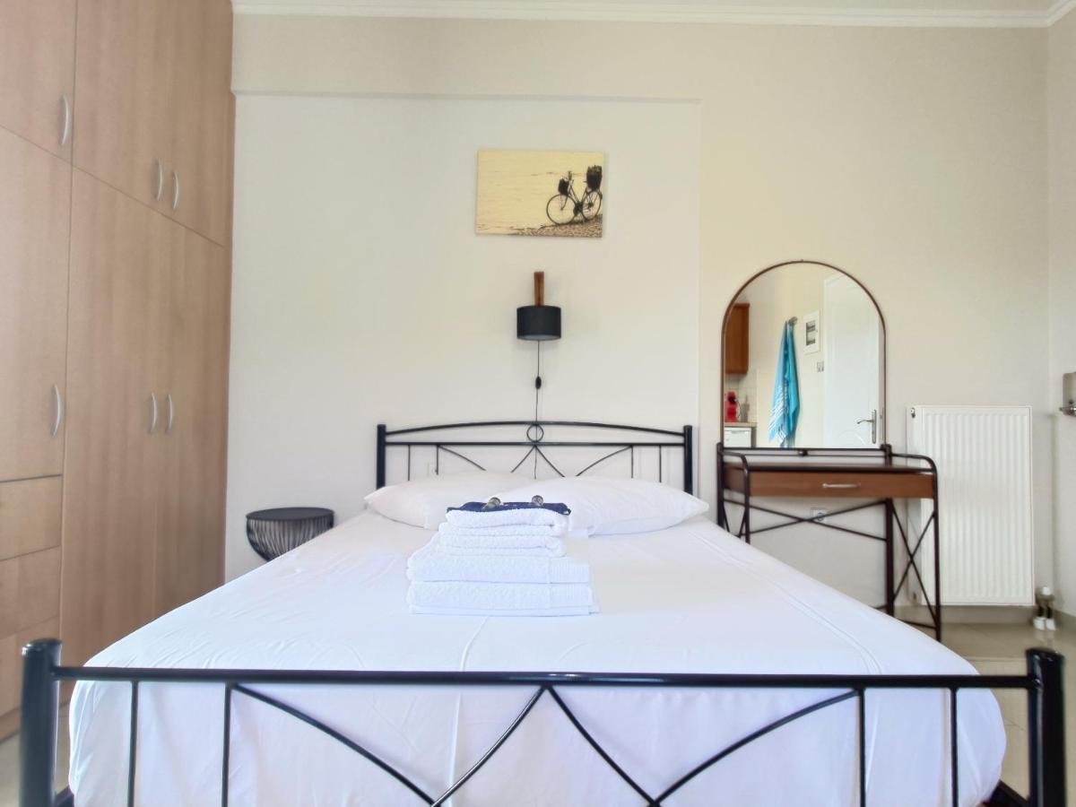 Iris Apartments Ithaca Vathy  Buitenkant foto