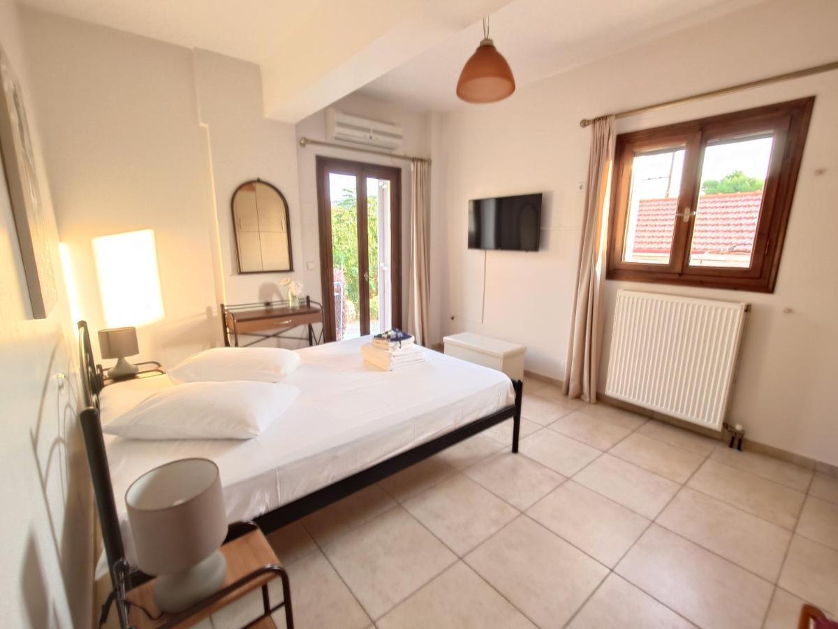 Iris Apartments Ithaca Vathy  Buitenkant foto